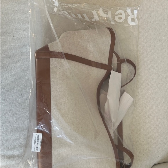 NEW • Evangeline tote bag from Reformation - canvas tan leather - Picture 6 of 13